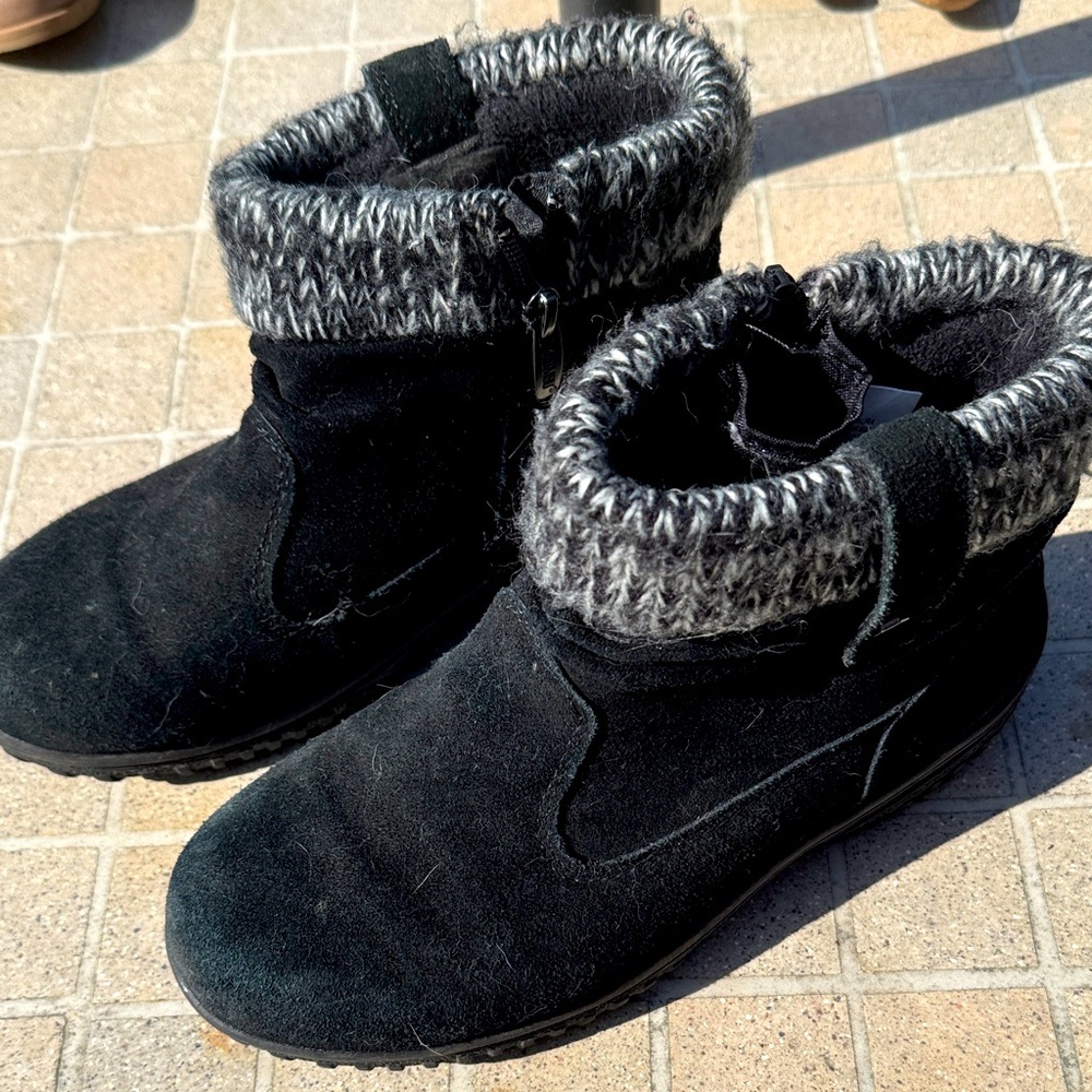 KHOMBU short boots // 7